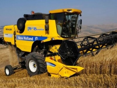 Kombajn New Holland TC5000