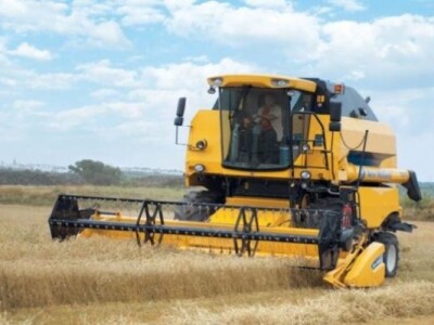 Kombajn New Holland TC5000