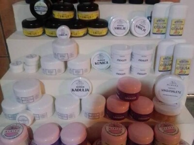 Nije htjela prodati smilje u bescijenje, pa se posvetila izradi prirodne kozmetike