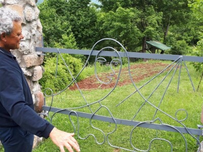 Nišlija živi svoj san – pravi zavičajno imanje