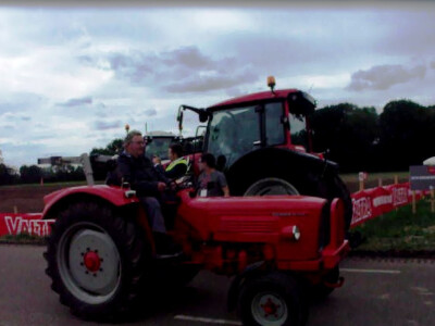 Old timer traktori u Nizozemskoj