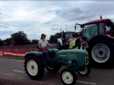 Old timer traktori u Nizozemskoj