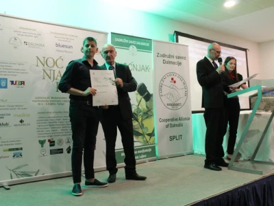Noćnjak 2023. - Najbolji maslinari u kategoriji pakovina