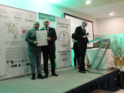 Noćnjak 2023. - Najbolji maslinari u kategoriji pakovina