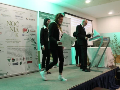Noćnjak 2023. - Najbolji maslinari u kategoriji pakovina
