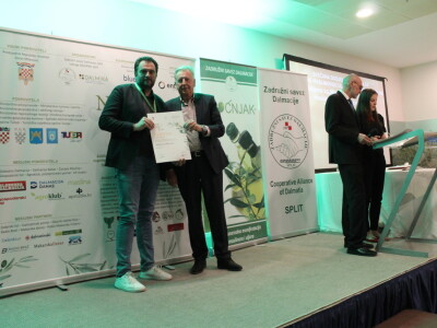 Noćnjak 2023. - Najbolji maslinari u kategoriji pakovina