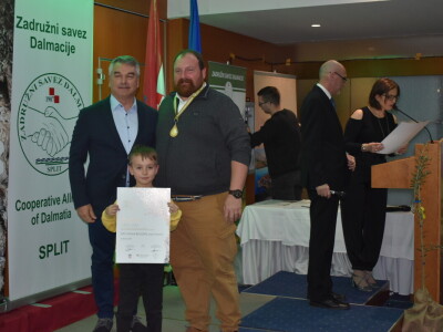 Noćnjak 2024. - Najbolji maslinari u kategoriji pakovina