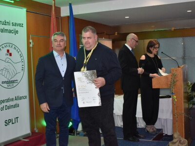 Noćnjak 2024. - Najbolji maslinari u kategoriji pakovina