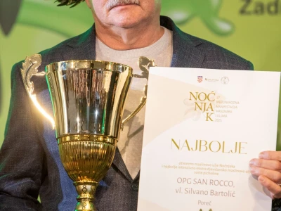 Noćnjak: Otvorena maslinova ulja - Najbolja otvorena i medalje