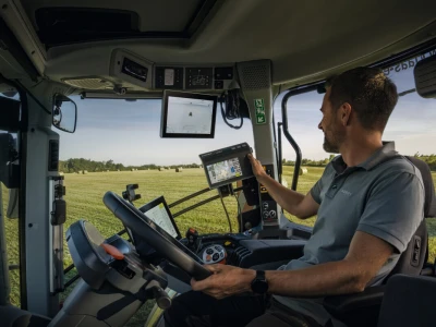 Nova Claas roto balirka Cerex 700 RC