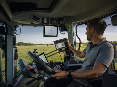 Nova Claas roto balirka Cerex 700 RC