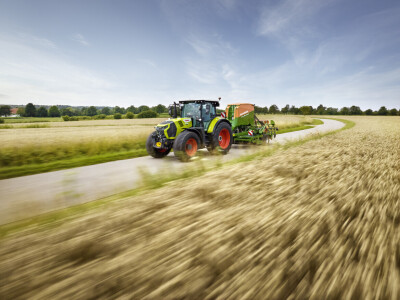 Nova Claas serija Arion 6