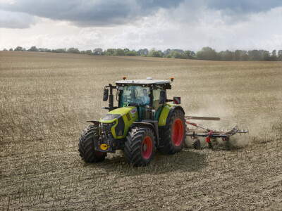 Nova Claas serija Arion 6