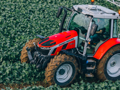 Nova svestrana serija Massey Ferguson 5S dostupna i s ugrađenim utovarivačem