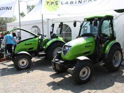 Tuber 40 - hrvatski traktori na Novosadskom sajmu