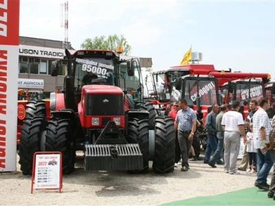Belarus traktori