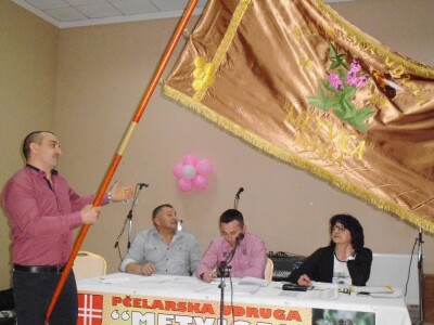 Novljanske pčelarke