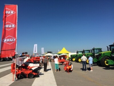 John Deere na FarmShow 2015