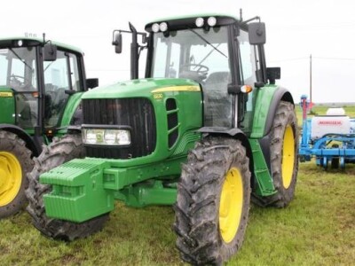 John Deere 6830 i  Monosem