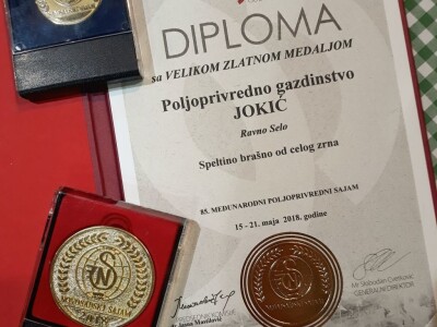 Novosađani na dedovini uspešno proizvode speltu