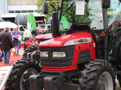 Mahindra traktori