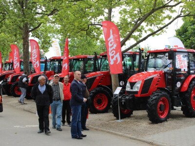 Zetor traktori
