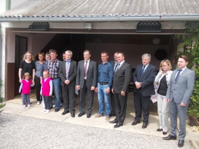 Slika s ministrom Romićem i suradnicima Slika s ministrom Romićem i suradnicima