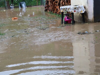 Obilna kiša s tučom pogodila Požegu i okolicu