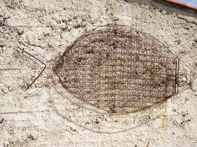 Obitelj Tanfara od 1896. godine čuva tradiciju otoka Krapnja, zanimanje koje se prenosi s oca na sina: spužvarstvo