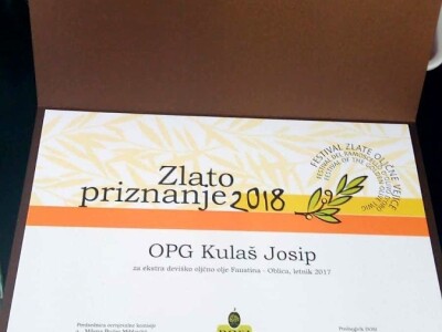 OBRT ŽIRO I OPG JOSIP KULAŠ: Dalmatinac Josip Kulaš prodaje maslinovo ulje izbirljivim Istranima