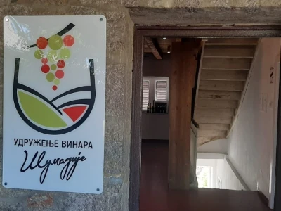 Ocenjivanje vina i rakija u Topoli, foto: M. Lazarević