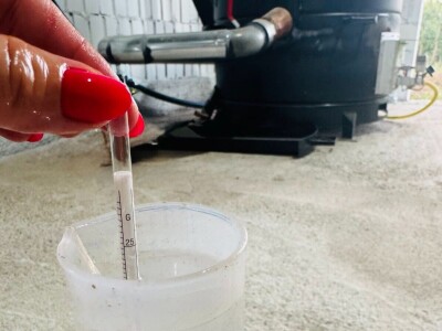 Oficirka u poljoprivrednim vodama