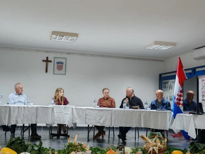 Okrugli stol "Poljoprivreda na raskrižju – izazovi i prilike”