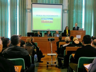Okrugli stol Udruge OPG-ova "Život" o raspolaganju državnim poljoprivrednim zemljištem