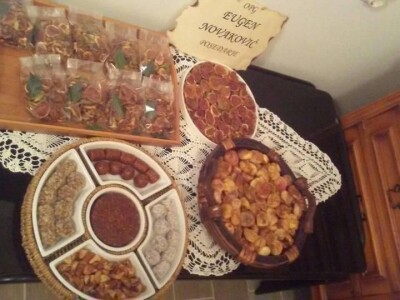 OPG EUGEN NOVAKOVIĆ: Proizvodi i unosno prodaje čips i kobasice od smokava!