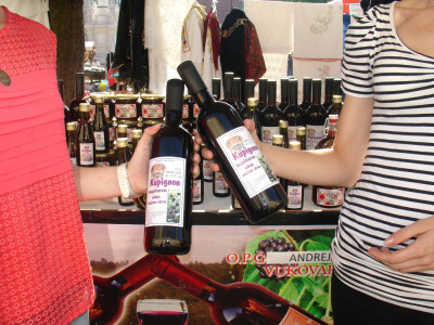 OPG Jurić Andreja (kupinovo vino) OPG Jurić Andreja (kupinovo vino)