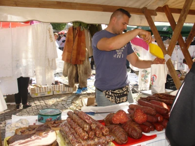 OPG Kraljik Hrvoje (domaći slavonski kulen)