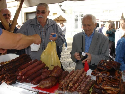 OPG Kraljik Hrvoje (domaći slavonski kulen)