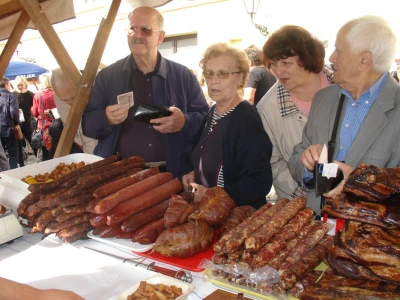OPG Kraljik Hrvoje (domaći slavonski kulen)