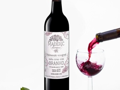 OPG MAĐERIĆ PAŠMAN: Dok 87-godišnji svekar Branko kopa, nevjesta Ljiljana osvaja nove oznake HOP-a