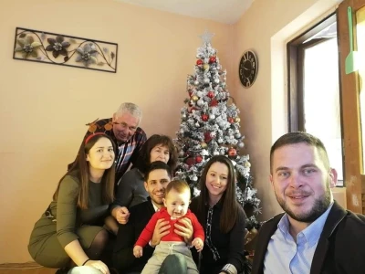 OPG PETAR MATAK - Pripravci od pčelinjeg otrova pomoći će ženama da ostanu vječno mlade?!