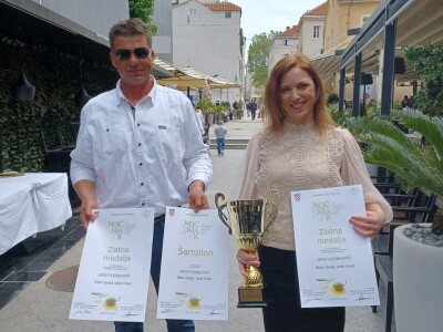 OPG Plenković, šampion Noćnjaka za izgled pakovine maslinovog ulja