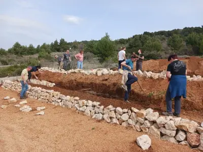 volonteri dolaze