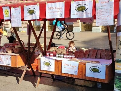 OPG Rogić liofilizirani proizvodi i svježe mikrobilje