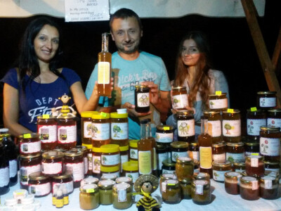 Šunići na manifestaciji u Čepinu