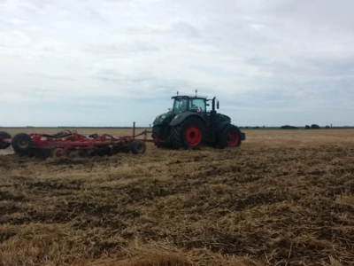 Rad s Vaderstad Cultus 420
