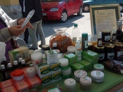 Organska proizvodnja "Herceg": Recepture naših proizvoda datiraju još od 1800 i neke Organska proizvodnja "Herceg": Recepture naših proizvoda datiraju još od 1800 i neke