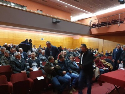 Osmo savjetovanje voćara Republike Srpske u Gradišci Osmo savjetovanje voćara Republike Srpske u Gradišci