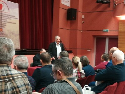 Osmo savjetovanje voćara Republike Srpske u Gradišci Osmo savjetovanje voćara Republike Srpske u Gradišci