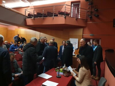 Osmo savjetovanje voćara Republike Srpske u Gradišci Osmo savjetovanje voćara Republike Srpske u Gradišci